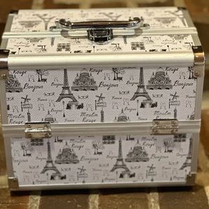 Paris-themed three-tier makeup box carry case with mirror